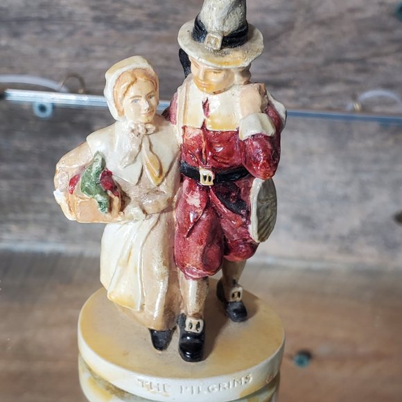 Sebastian Miniature - The Pilgrims SML 72 - Marblehead Label - 1947 - Picture 1 of 7